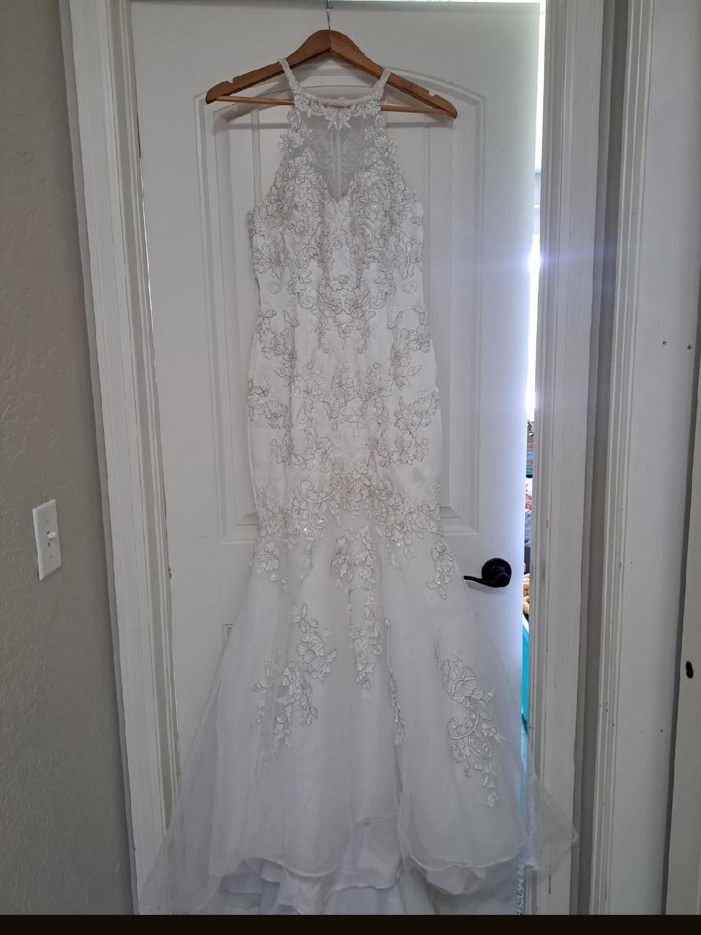 Ivory Lace Mermaid Wedding Gown with Halter Neck